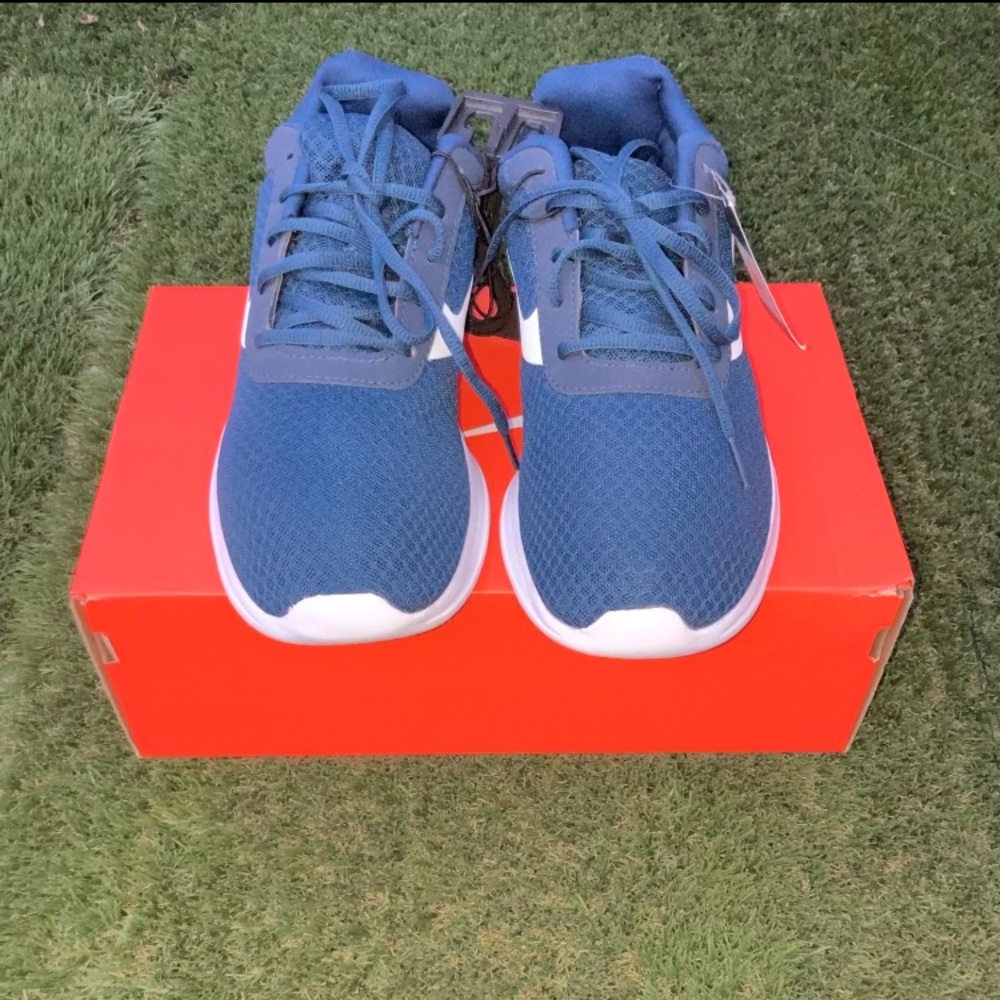 Athletic Work running shoes